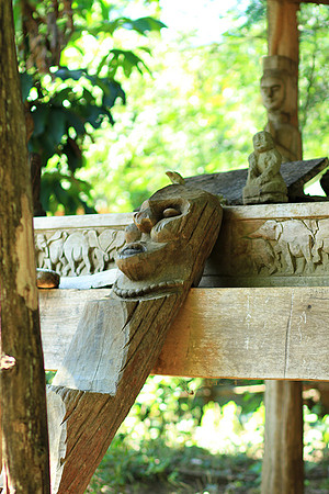 Wood carving - Laos
