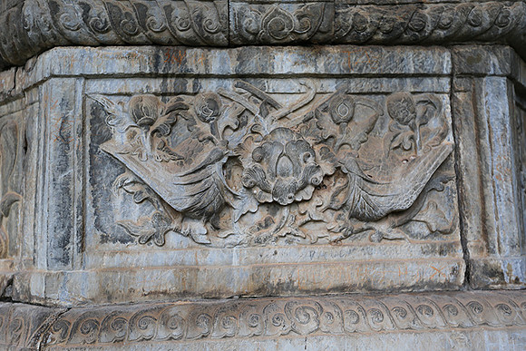 Vietnam - pagoda But Thap