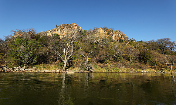 Dam lake Malilangwe