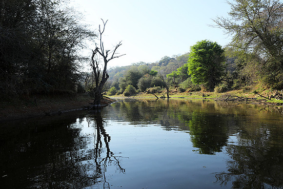 Dam lake Malilangwe