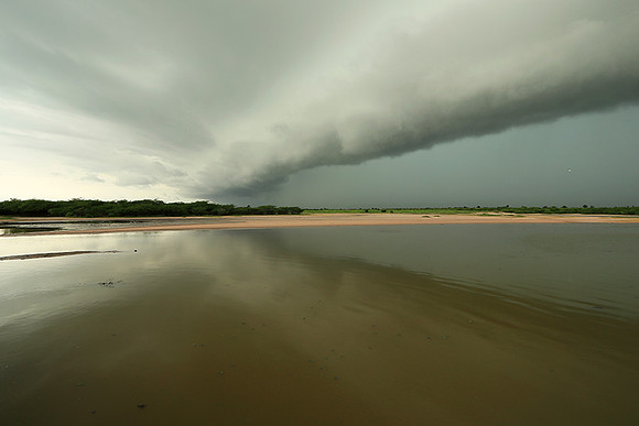 Storm rolling in (arrivée de l'orage)