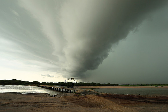 Storm rolling in (arrivée de l'orage)