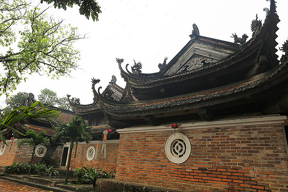Pagoda Thay