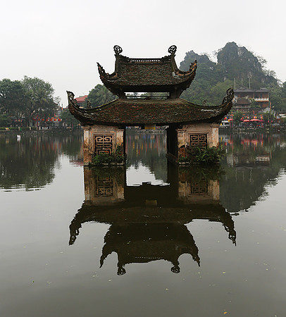 Pagoda Thay