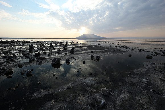 Lake Natron, near the Kenyan's border