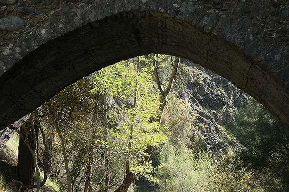 Medieval bridge near Pafos : Roudia bridge