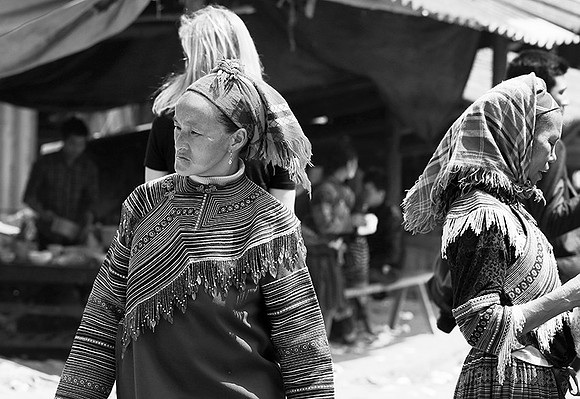 Near Sapa - Cancau's ethnic outdoor market