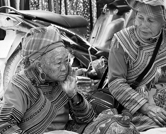Near Sapa - Cancau's ethnic outdoor market