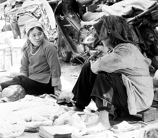 Near Sapa - Cancau's ethnic outdoor market