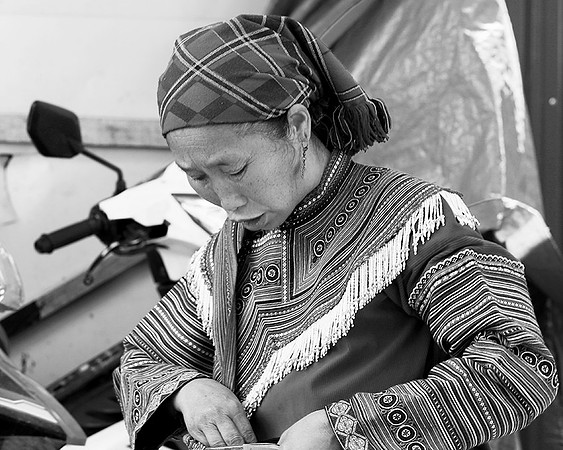 Near Sapa - Cancau's ethnic outdoor market