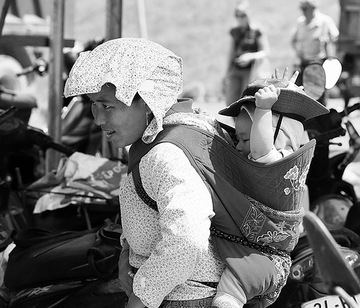 Near Sapa - Cancau's ethnic outdoor market