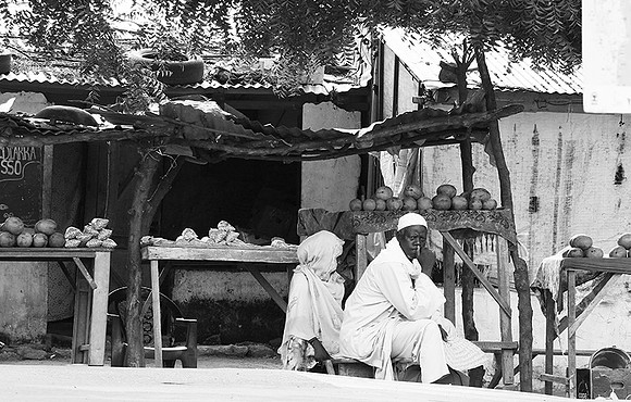In the streets of Fimela