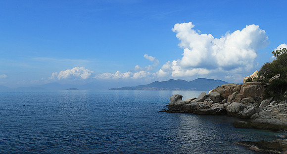 Ninh Van Bay
