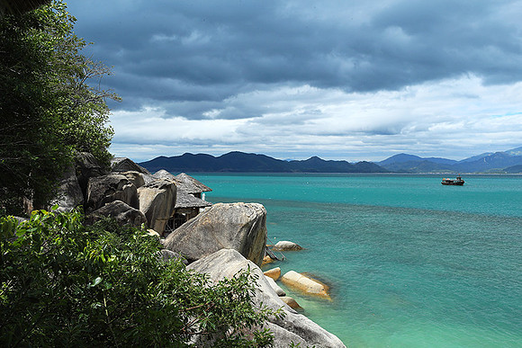 Ninh Van Bay