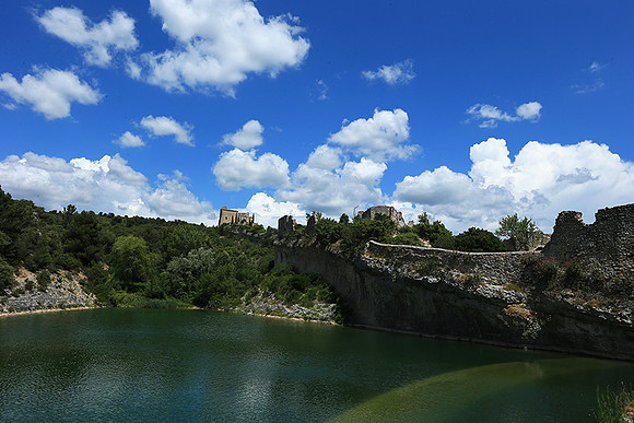 St Saturnin les Apt