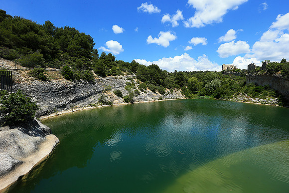 St Saturnin les Apt