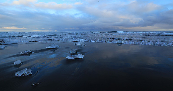 Sunset - Jokulsarlon glacial lagoon