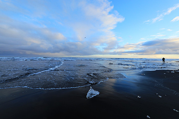Sunset - Jokulsarlon glacial lagoon