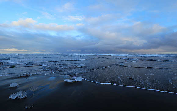 Sunset - Jokulsarlon glacial lagoon