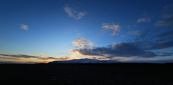 Sunset over the glacial lagoon
