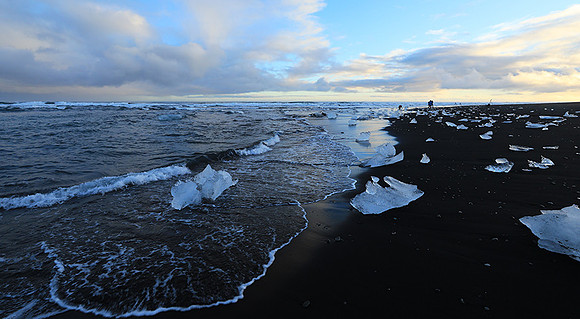Sunset - Jokulsarlon glacial lagoon