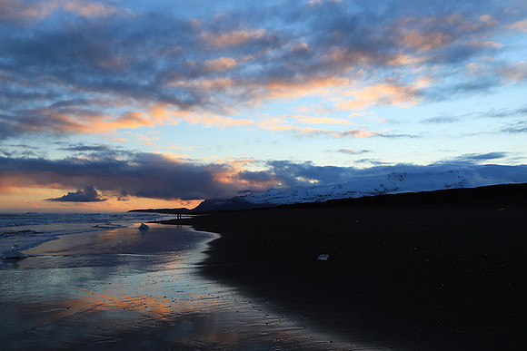 Sunset - Jokulsarlon glacial lagoon