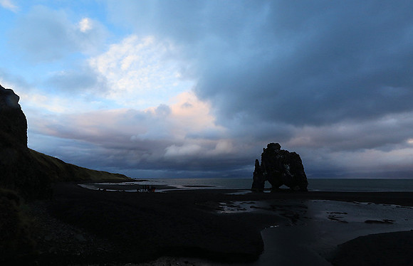 Sunset near Hvitserkur seastack