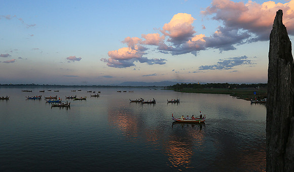 Sunset - Amarapura