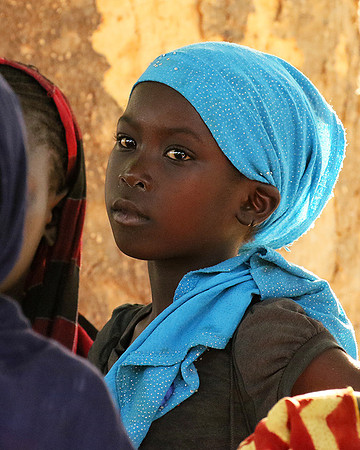 At Ndianda, village in the bush (dans un village de brousse)