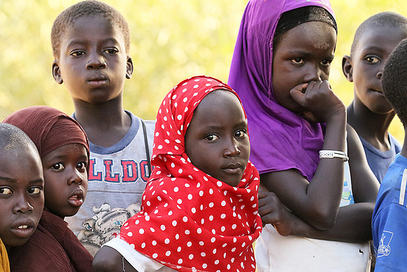 At Ndianda, village in the bush (dans un village de brousse)