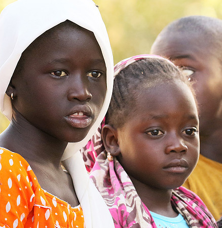At Ndianda, village in the bush (dans un village de brousse)