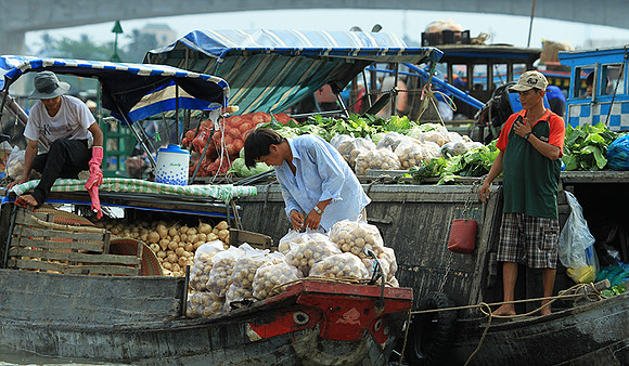 Vietnam - floating market