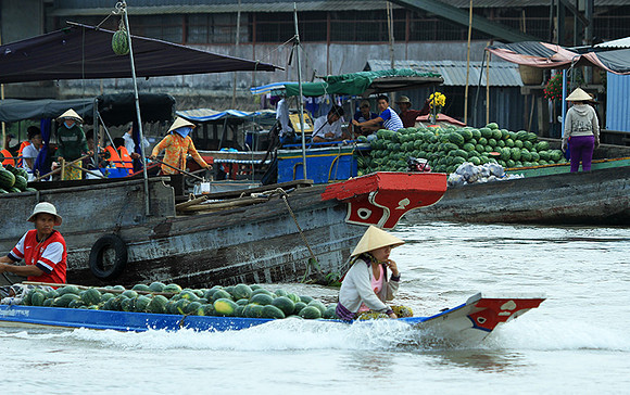 Vietnam - floating market