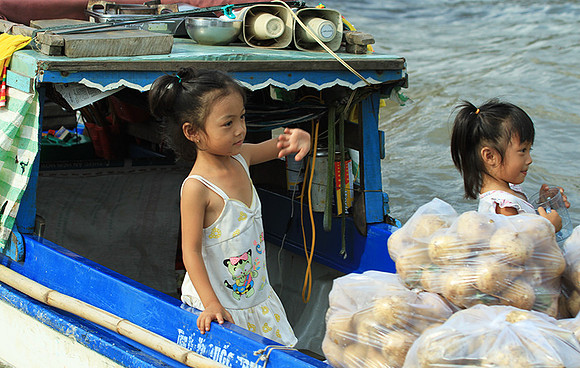 Vietnam - floating market
