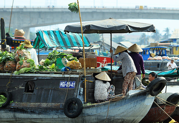 Vietnam - floating market