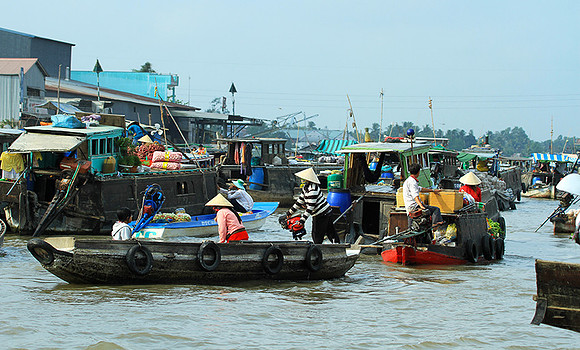 Vietnam - floating market