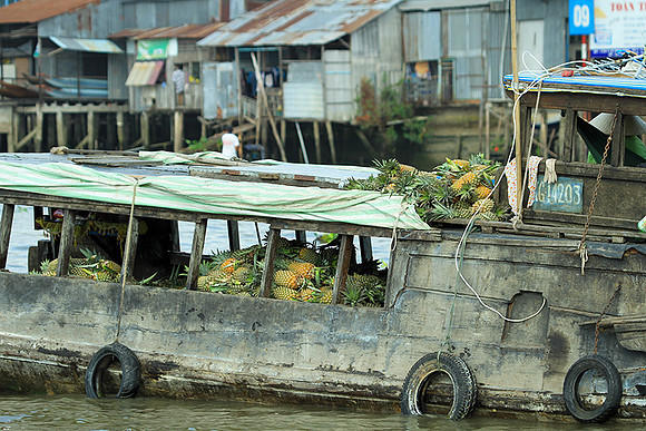 Vietnam - floating market