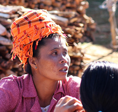 Lake Inle  - portrait at a street market