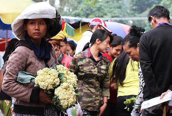Street market - Kengtung