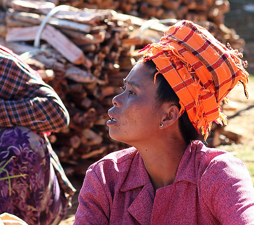 Lake Inle  - portrait at a street market