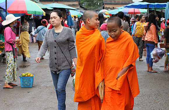 Street market - Kengtung