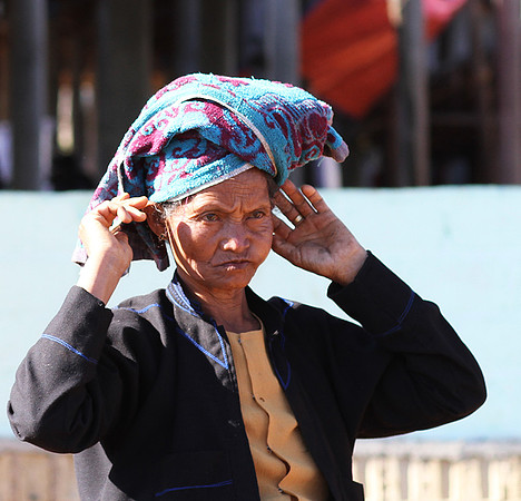 Outdoor market near laker Inle