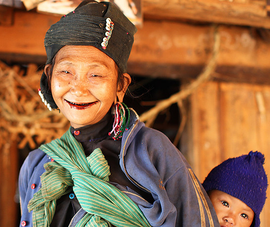 Portraits in the mountains near kengtung