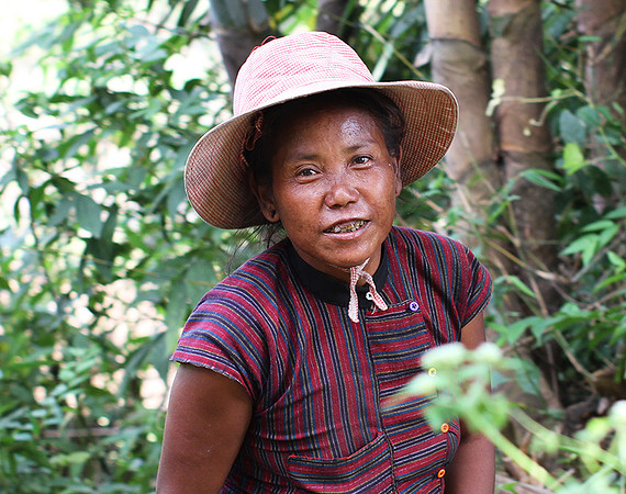 Portraits in the mountains near kengtung