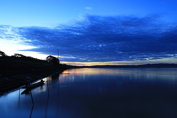 Sunrise over the Mekung river