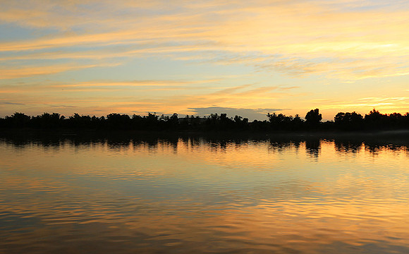 Sunrise over the Mekung river