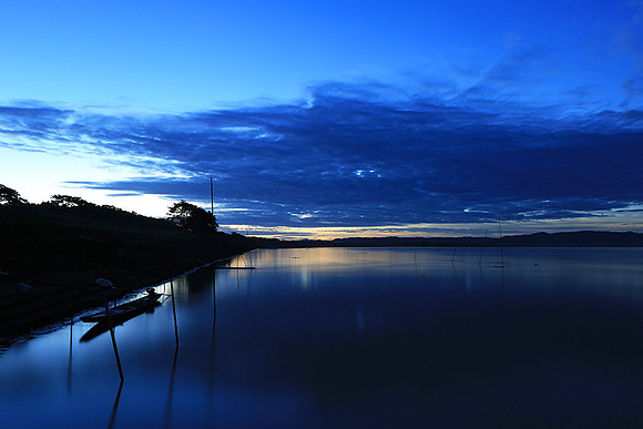 Sunrise over the Mekung river