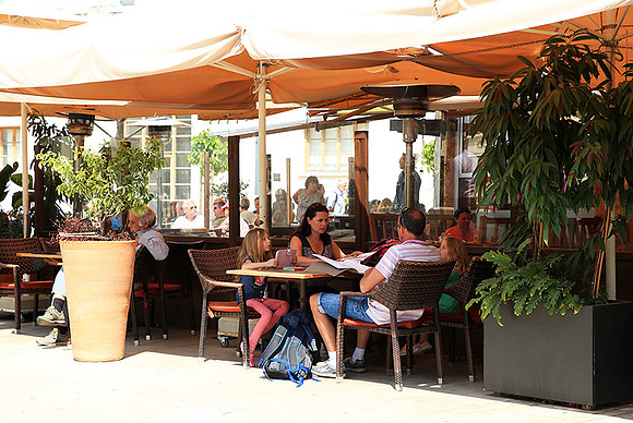Cyprus : street photography in Limassol
