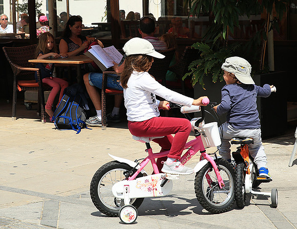 Cyprus : street photography in Limassol