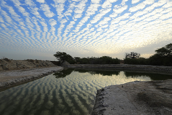 Clouds reflection